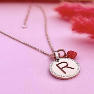 Obesek črka v medaljončku - ⌀ 12 mm