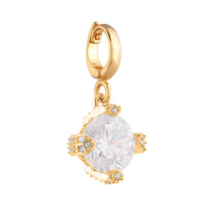 Obesek z belim cirkonom