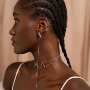 Cleo - Mono uhan z dolgo resico in cirkonom - srebrn