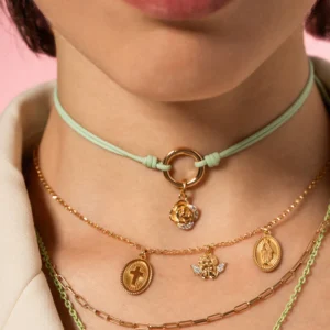 CHARMBAR obesek vrtnica - rumena