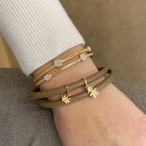 Usnjena zapestnica olivno zelena