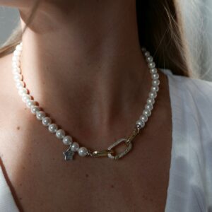 Diva- ogrlica z zlatimi glidi in perlami - rumena