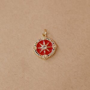 Obesek rdeč medaljon - rumen