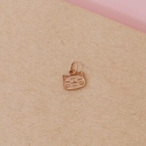 Obesek muca - rožnata