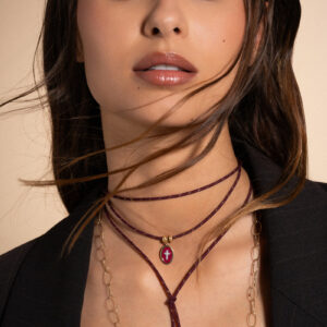 CHARMBAR vrvica choker "no closure" - bordo