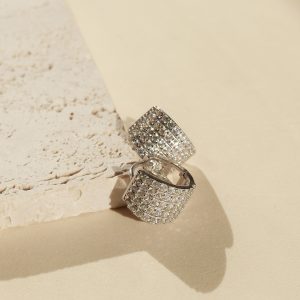 Sim Pop - Uhani široke rinke s cirkoni - srebrne